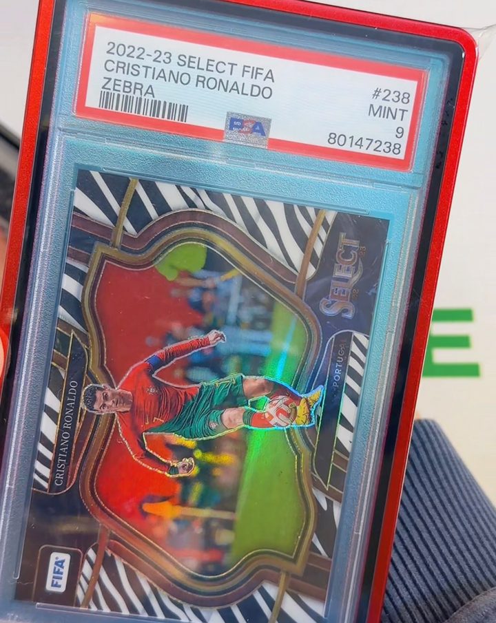 Cristiano Ronaldo 2022-23 Panini Select FIFA Zebra, PSA 9